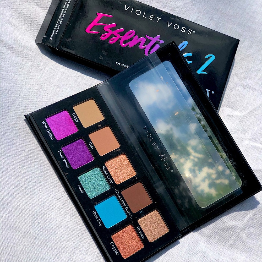 Violet Voss Essentials 2 Palette